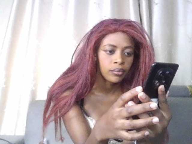 sweetally live cam on BongaCams