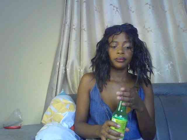 sweetally webcam