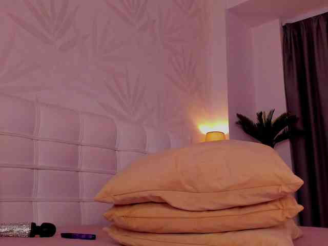 EmmaCinn webcam