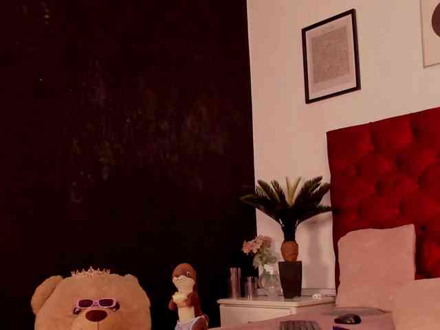 EmmaCinn webcam
