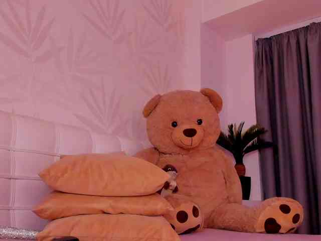 EmmaCinn webcam