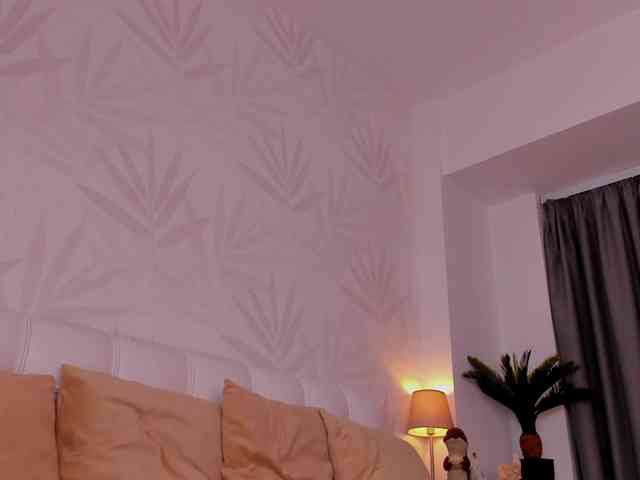 EmmaCinn webcam