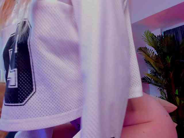 EmmaCinn webcam