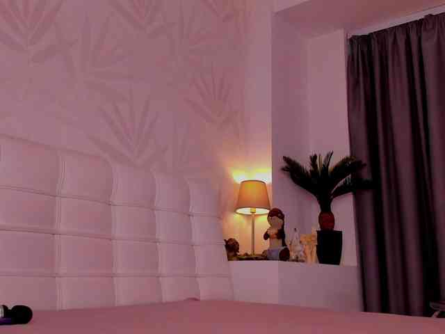 EmmaCinn webcam