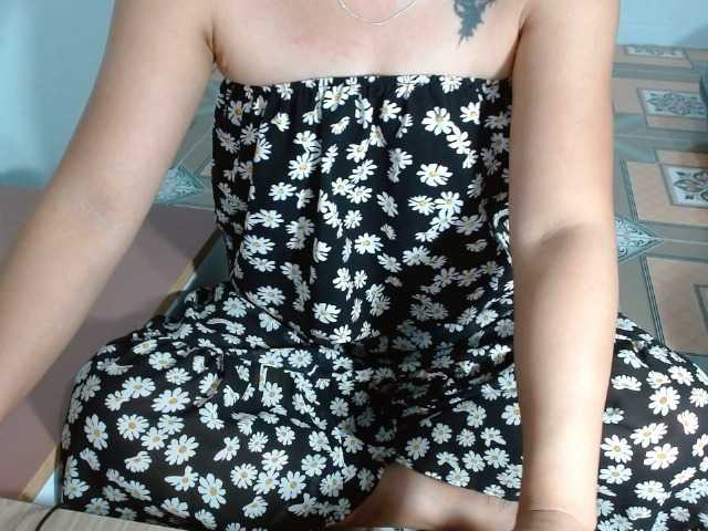 Jenna-Marryy live cam on BongaCams