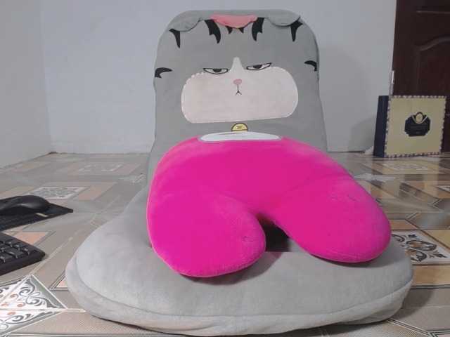 Jenna-Marryy live cam on BongaCams