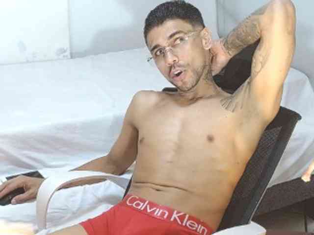 Jonesjones15 Sex Cam Show