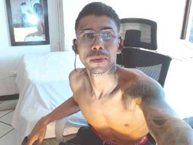 Jonesjones15 Sex Cam Show