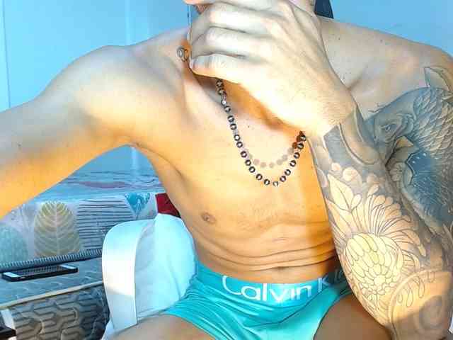 Jonesjones15 Sex Cam Show