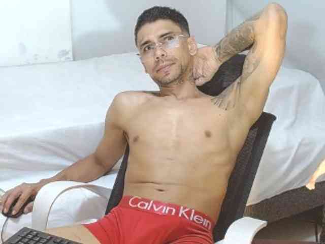 Jonesjones15 Sex Cam Show