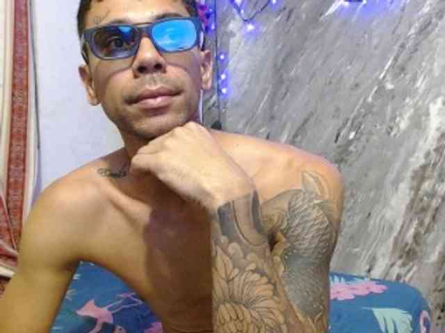 Jonesjones15 Sex Cam Show