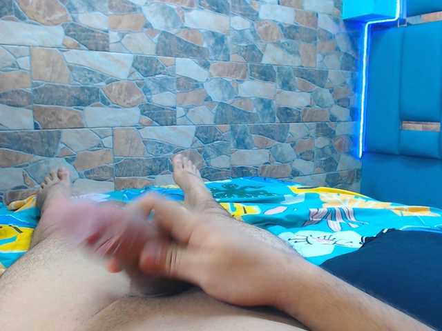 tommyxpamela444 live cam on BongaCams