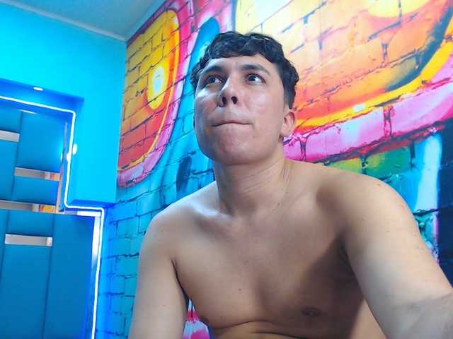 tommyxpamela444 live webcam show