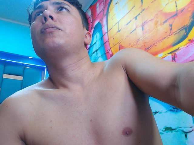 tommyxpamela444's BongaCams show and profile