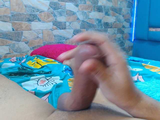 tommyxpamela444 live cam on BongaCams