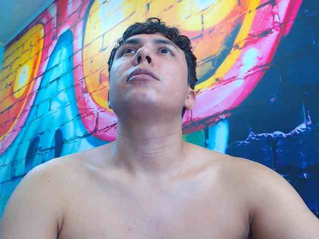 tommyxpamela444 Live Webcam on BongaCams