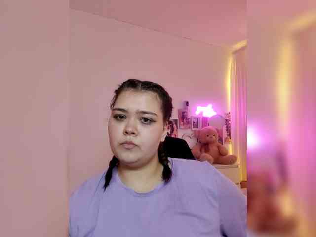 AlyFox webcam