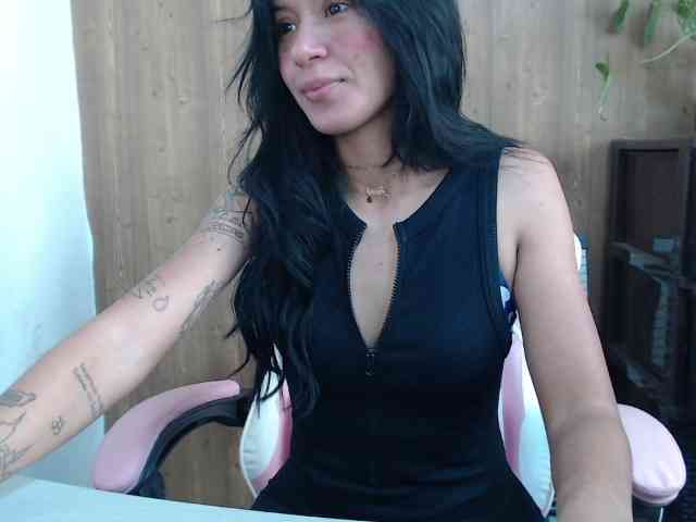 pielcanela webcam