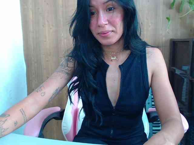 pielcanela webcam