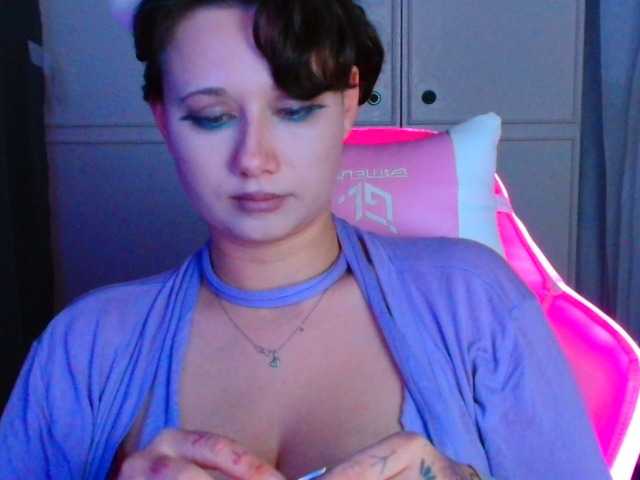 stawbarynut live cam on BongaCams