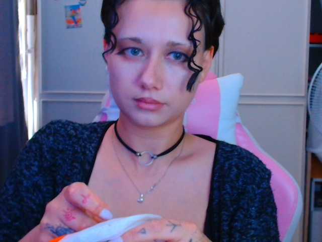 stawbarynut live cam on BongaCams