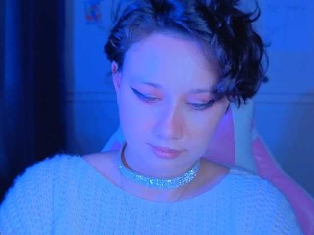 stawbarynut, en directo ahora en BongaCams