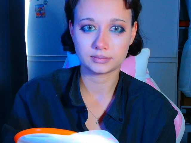 stawbarynut live cam on BongaCams