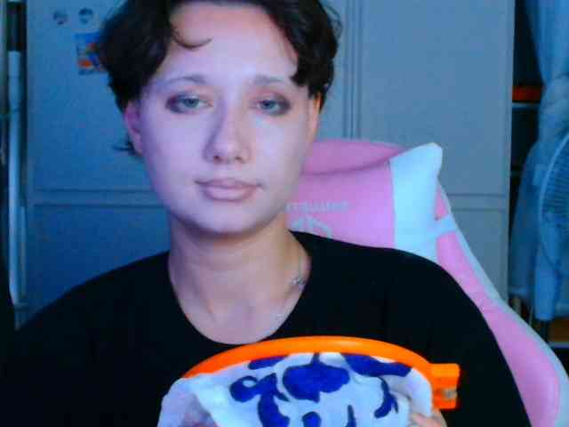 stawbarynut Live Webcam on BongaCams