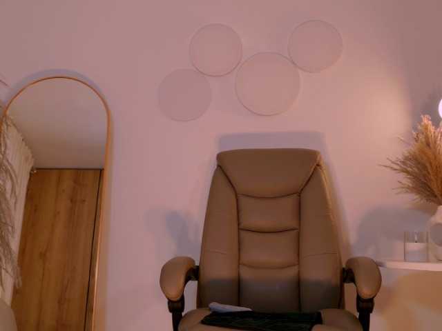 AgathaKondo1 live cam on BongaCams