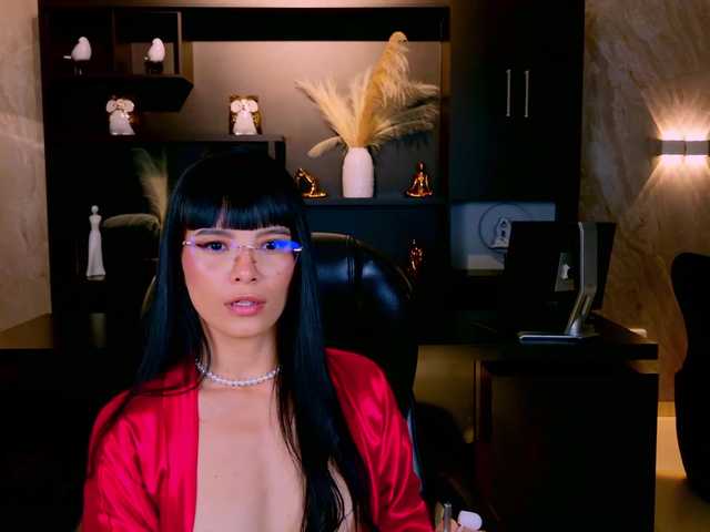 AgathaKondo1 live cam on BongaCams