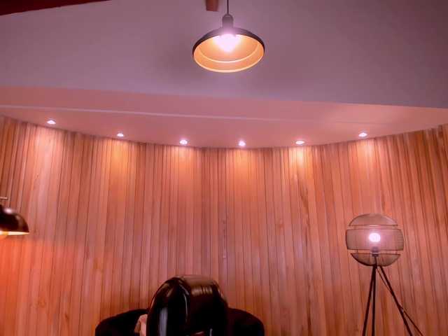 AgathaKondo1 live cam on BongaCams