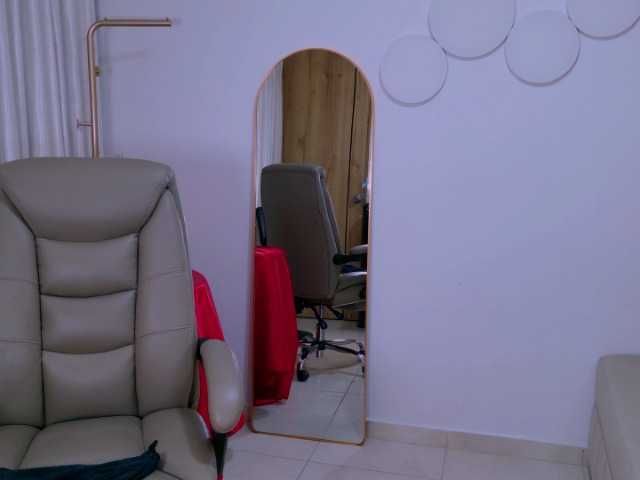 AgathaKondo1 live cam on BongaCams