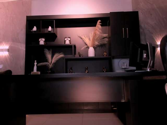 AgathaKondo1 webcam