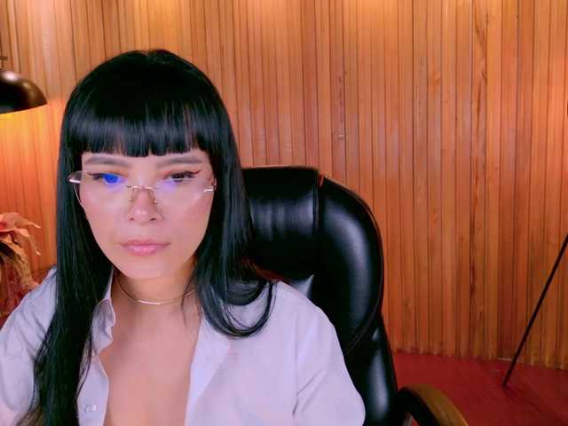 AgathaKondo1 Live Cam on BongaCams