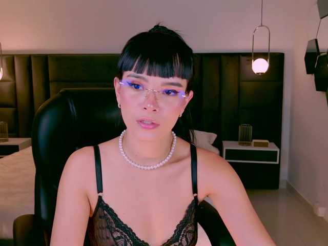 AgathaKondo1's BongaCams show and profile