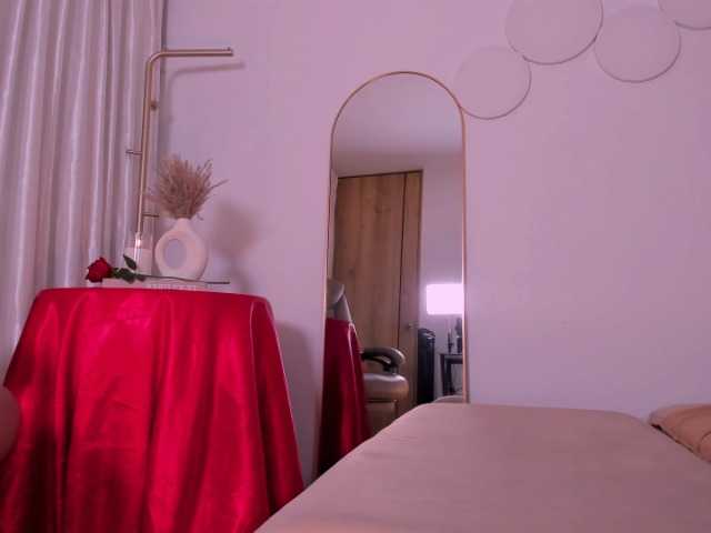AgathaKondo1 live cam on BongaCams