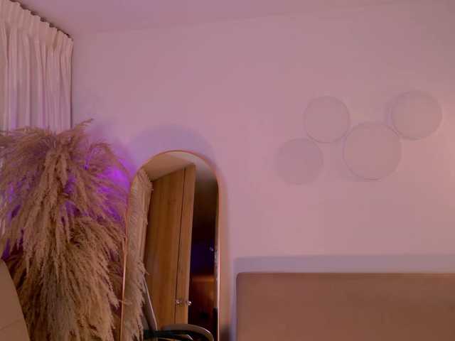 AgathaKondo1 live cam on BongaCams