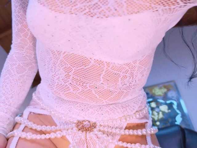 AgathaKondo1 live webcam show