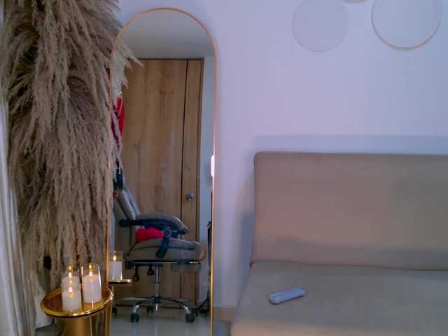 AgathaKondo1 live cam