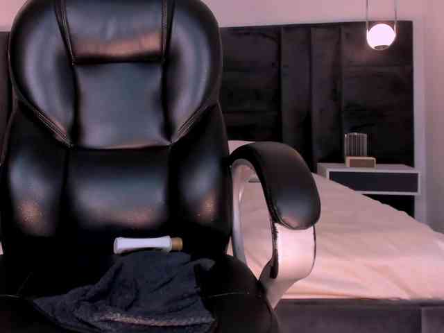 AgathaKondo1 webcam