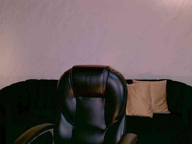 AgathaKondo1 webcam