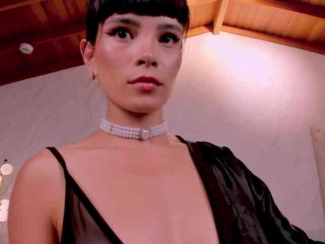 AgathaKondo1 webcam