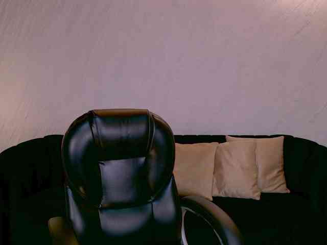 AgathaKondo1 webcam