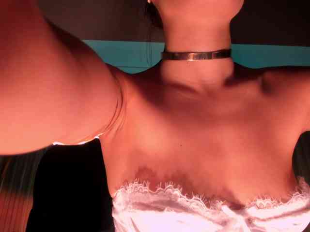 AgathaKondo1 webcam