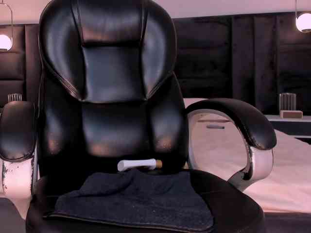 AgathaKondo1 webcam