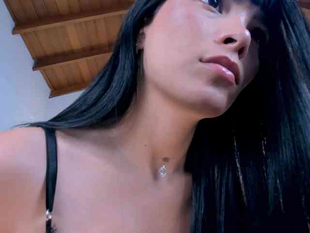 AgathaKondo1 webcam