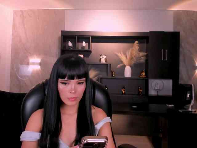 AgathaKondo1 webcam