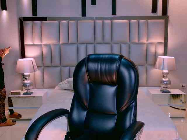 AgathaKondo1 webcam