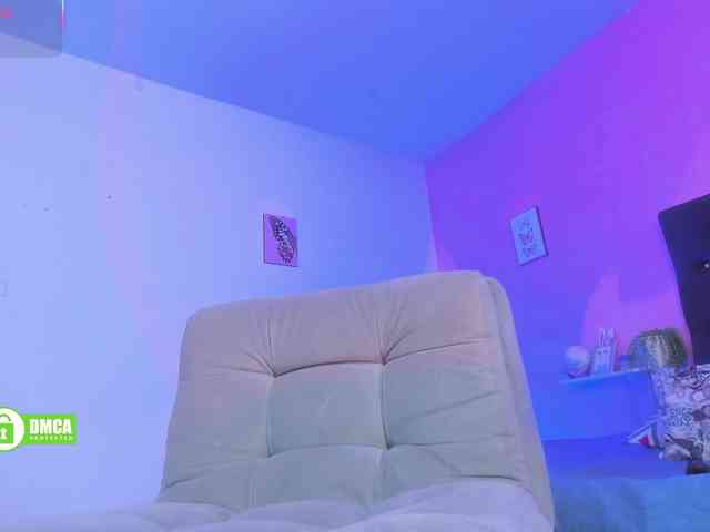 Couple-Wildfire webcam