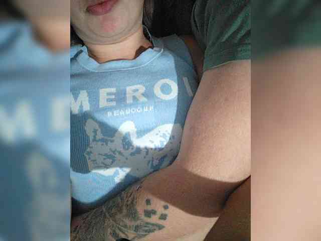 PrincessLove99 webcam